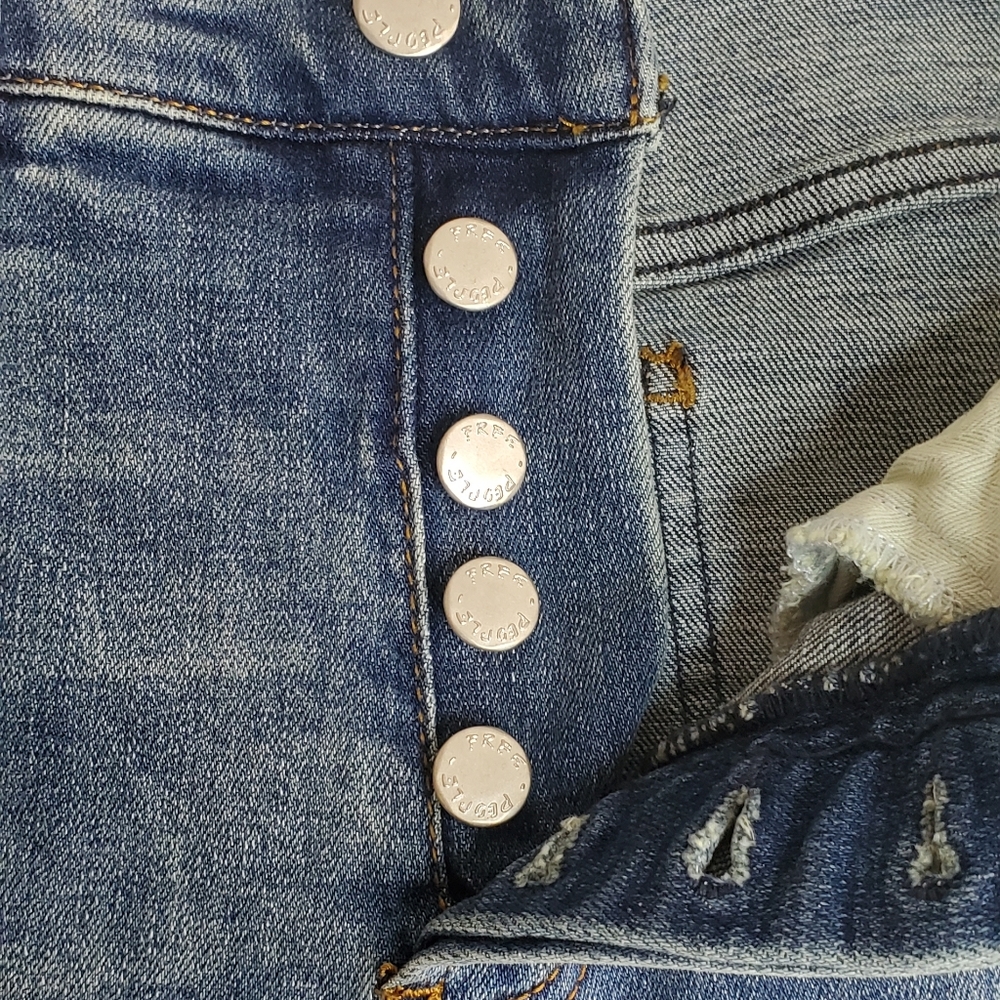 FREE PEOPLE- GRACE CROP JEANS